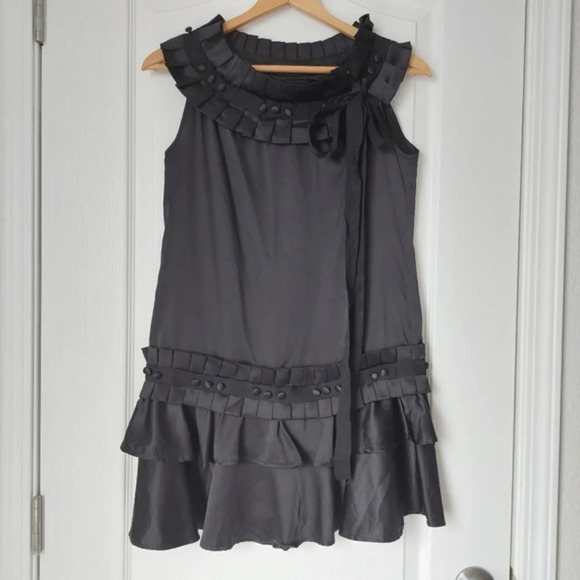 Diane von Furstenberg High Neck Sleeveless Silk Mini Dress Size 6 - Picture 1 of 11